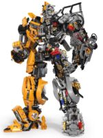 Semi-Mechanical Robot Bumble Bee Building Bricks