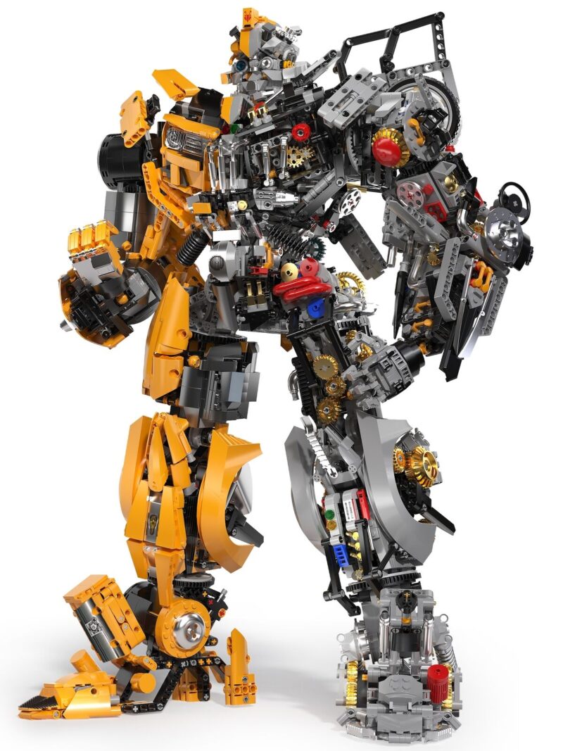 Semi-Mechanical Robot Bumble Bee Building Bricks